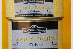 Photo représentant les 2 formats de boîtes de conserve de canard à l'abricot