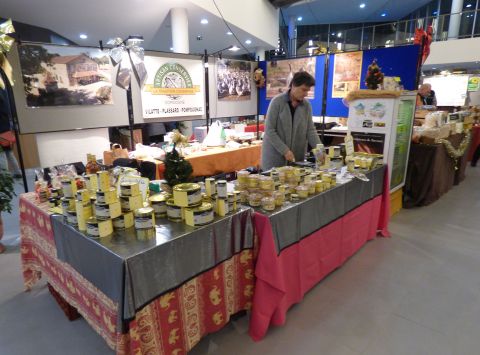 stand à courbevoie stand à courbevoie